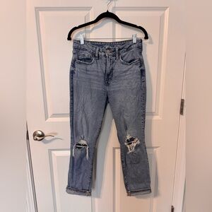 Old Navy Straight Leg Distressed Gray Jeans